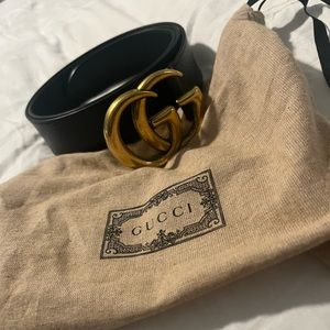Men’s Gucci belt